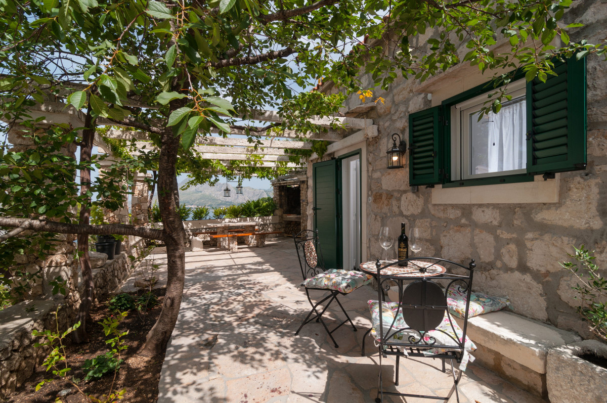 RENOVATED OLD STONE HOUSES