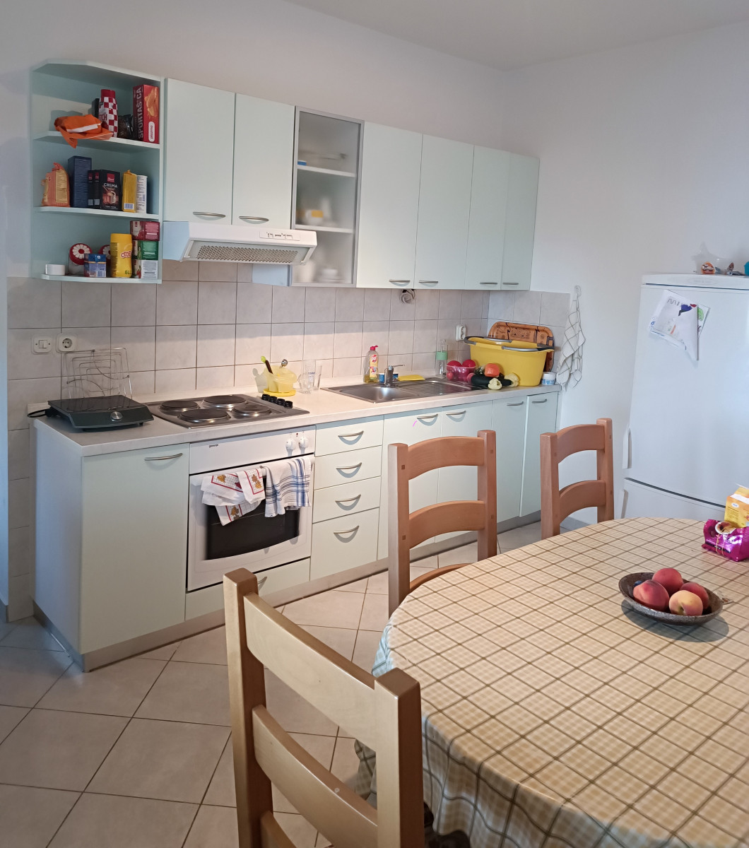 3BEDROOM APARTMENT  OMIŠ, STANIĆI