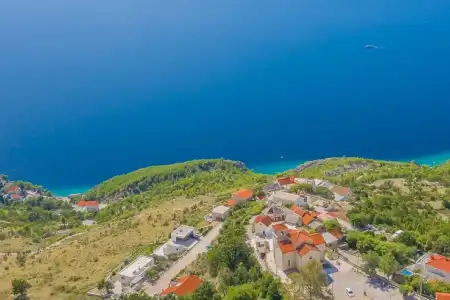 BAUGRUNDSTUCK MIT ENMALIGEM MEERBLICK, LOKVA ROGOZNICA