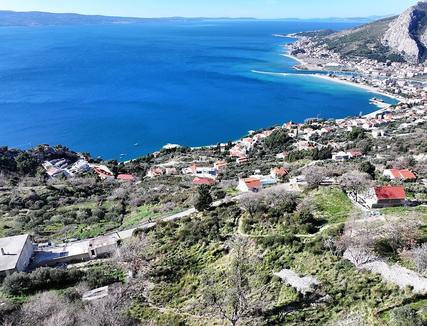 BUILDING PLOT OMIŠ